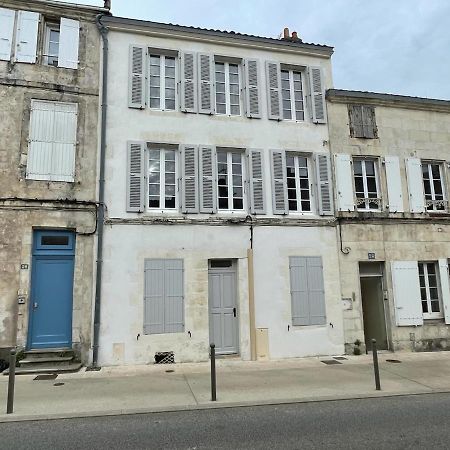 Petite Chambre Amenagee Avec Cuisine St Louis 3 La Rochelle  Extérieur photo