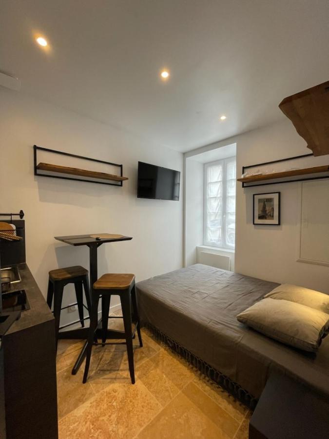 Petite Chambre Amenagee Avec Cuisine St Louis 3 La Rochelle  Extérieur photo